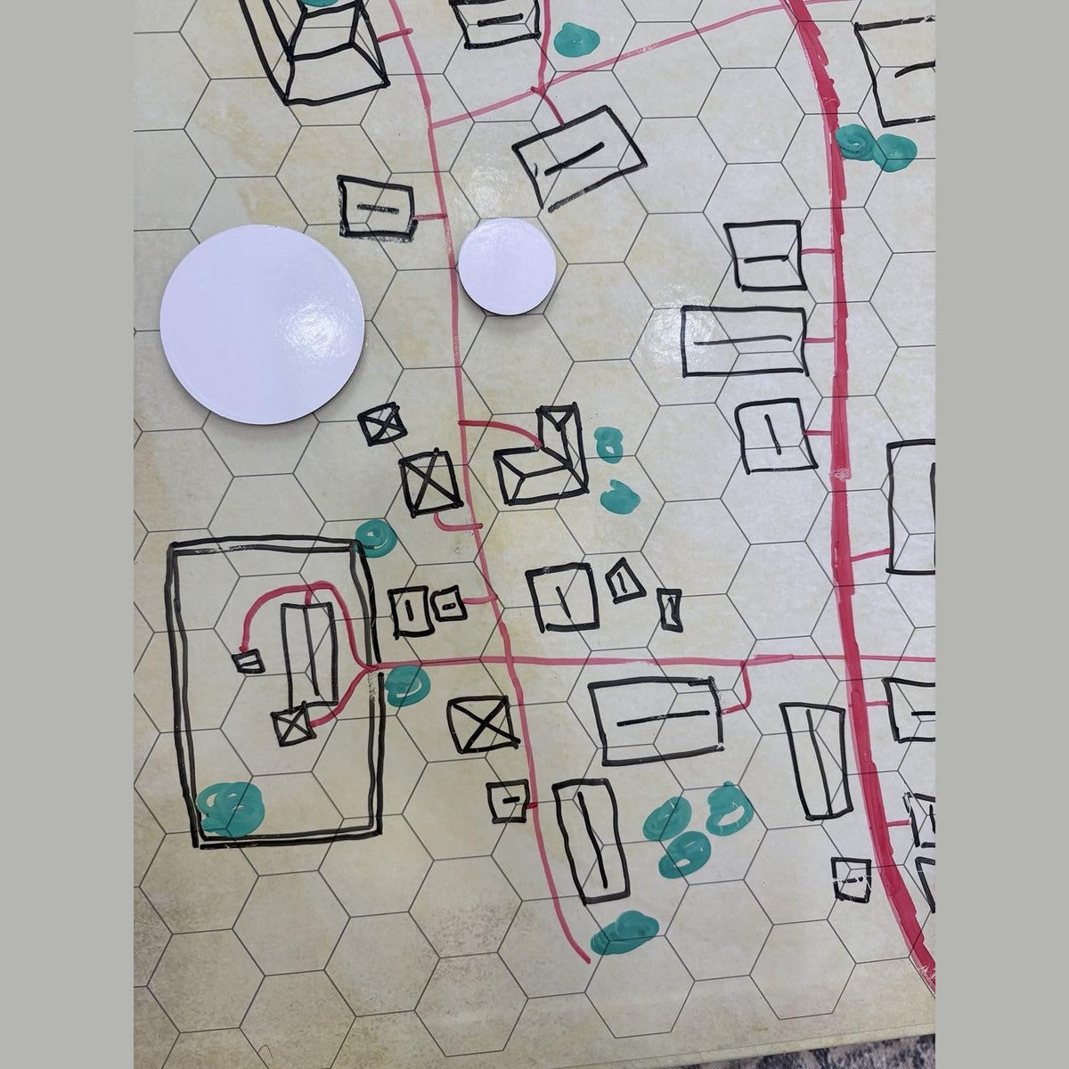 Futhark 100 Dry Erase Tokens for DND – Reusable RPG Tokens in 2 Sizes for Combat Tracking, Initiative, Conditions, and Effects – Reusable Circle Markers for Tabletop Board Games Accessories 100 PCS